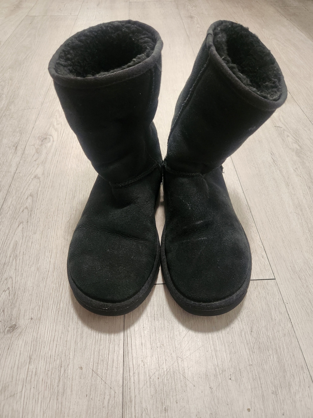 UGG Black Classic Short Shearling Winter Boots